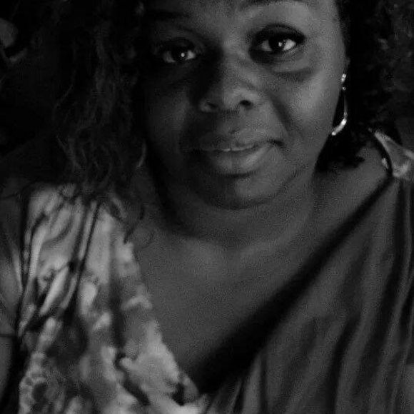 Meet your Posher, Tabitha - Picture 1 of 1